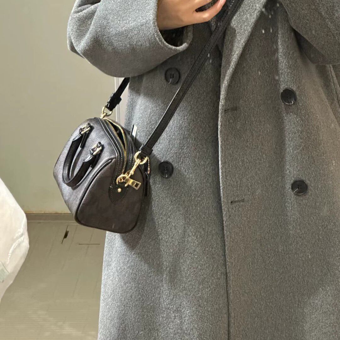 Designer Bag Crossbody Bag Luxury Bag Classic Signature Canvas Boston Handbag Detachable Shoulder Strap Portable Handle Purse Vintage Style Ladies Shoulder Bag - 8 of 8